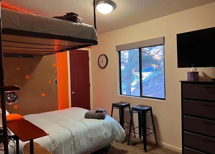 Enchanted Pines Retreat 2br 2ba Vacation Haven In Forested Flagstaff Holiday home