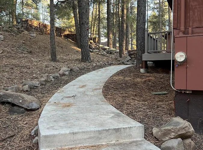 Enchanted Pines Retreat 2br 2ba Vacation Haven In Forested Flagstaff * Mountainaire