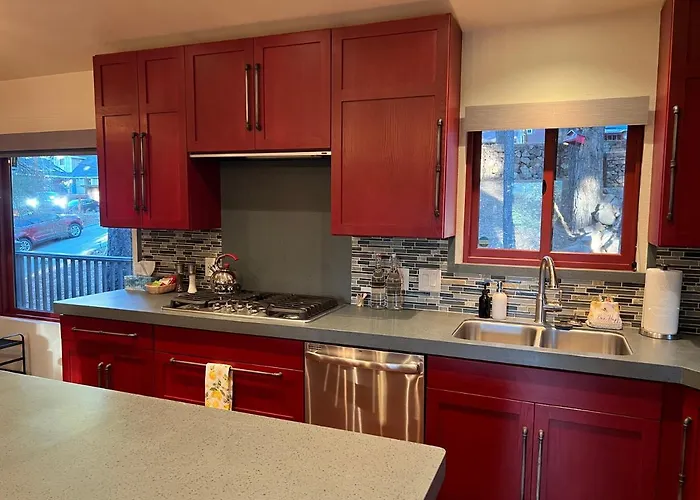 Enchanted Pines Retreat 2br 2ba Vacation Haven In Forested Flagstaff Mountainaire